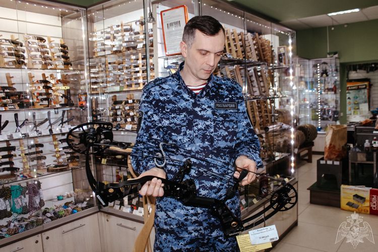 Росгвардия разъяснила правила использования луков и арбалетов для охоты
