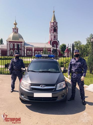 В Воронежской области росгвардейцы разыскали потерявшуюся трёхлетнюю девочку