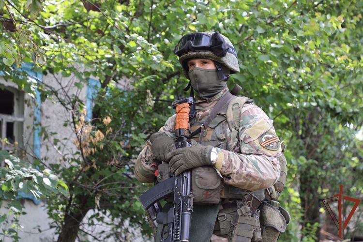 ПРИ УЧАСТИИ РОСГВАРДИИ В ЛНР ОБНАРУЖЕНА И УНИЧТОЖЕНА УСТАНОВКА РСЗО БМ-21 «ГРАД» И СКЛАД БОЕПРИПАСОВ