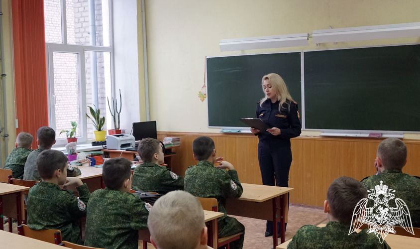 Круглый стол «День воина-интернационалиста» прошел в Михайловском кадетском корпусе