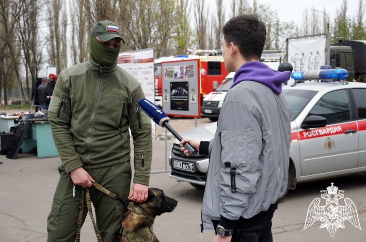 ВОЕННО-ПАТРИОТИЧЕСКАЯ АКЦИЯ «ДЕНЬ ПРИЗЫВНИКА» ПРОШЛА В ВОРОНЕЖЕ