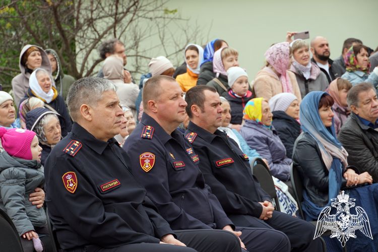 Воронежские росгвардейцы приняли участие в духовном фестивале