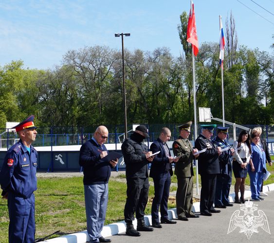 Офицер Росгвардии выступил в судейской коллегии смотра-конкурса строя и песни среди кадетских образовательных организаций Воронежской области