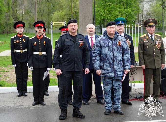 В Воронеже заместители командиров спецподразделений Росгвардии приняли участие в торжественной церемонии посвящения в кадеты и принятием ритуала торжественного обещания