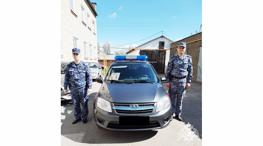 В Воронеже росгвардейцы присоединились к Всероссийской акции «Бессмертный автополк»