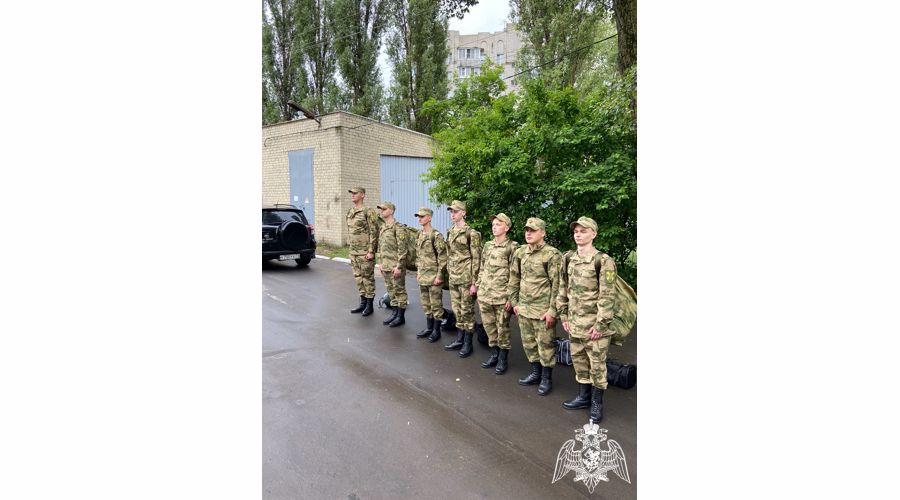Призывники из Воронежской области отправились служить в Росгвардию