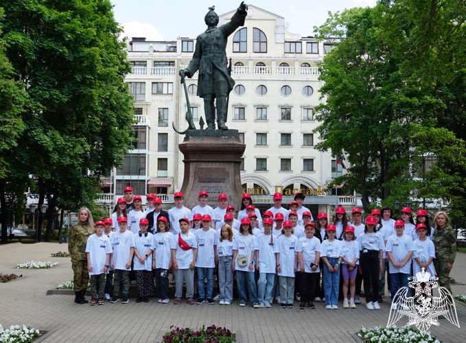 "РОСГВАРДИЯ ГИД" – ПРОГУЛКА ПО РОДНОМУ ГОРОДУ  В ДЕНЬ ЗАЩИТЫ ДЕТЕЙ