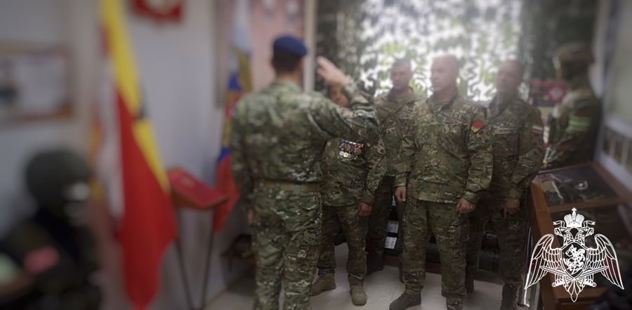 МОЛОДЫЕ СОТРУДНИКИ РОСГВАРДИИ ПРИНЯЛИ ПРИСЯГУ НА ВЕРНОСТЬ ОТЕЧЕСТВУ