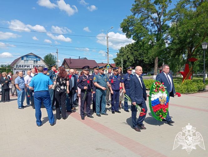 Сотрудники вневедомственной охраны поддерживают акции, посвящённые Дню памяти и скорби