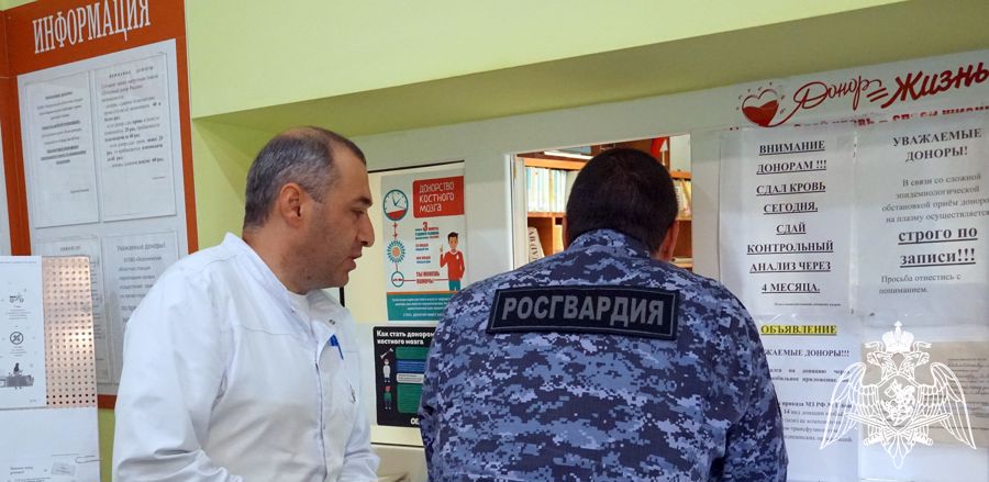 РОСГВАРДЕЙЦЫ ПОПОЛНИЛИ БАНК КРОВИ МЕДИЦИНСКИХ УЧРЕЖДЕНИЙ В ВОРОНЕЖЕ