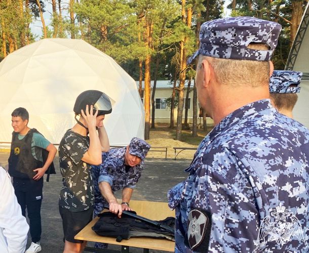  В Воронежской области организовывают активный отдых для школьников «Каникулы с Росгвардией»