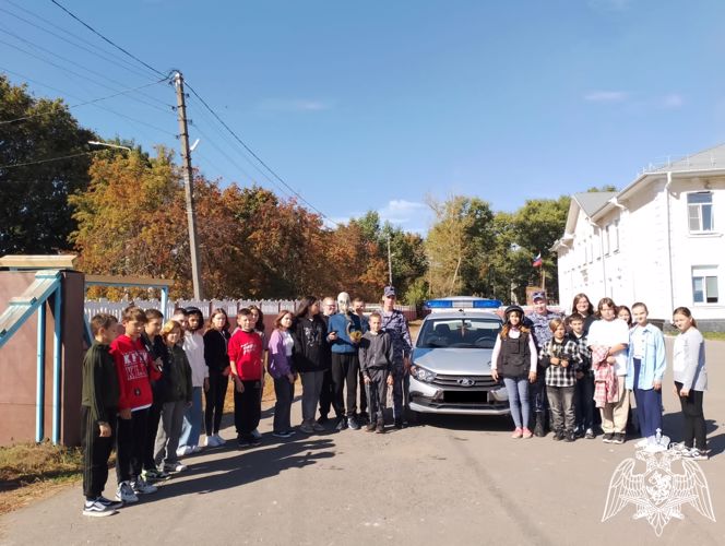 Росгвардейцы принимают участие в мероприятиях, посвящённых 75-летию Героя РФ Романова А.А.