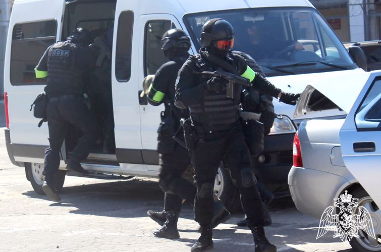 При силовой поддержке Росгвардии в Воронеже задержаны подпольные оружейники  