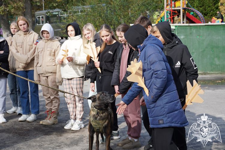 Росгвардия приняла участие в патриотическом слёте общественного движения «Юнармия» в Воронеже