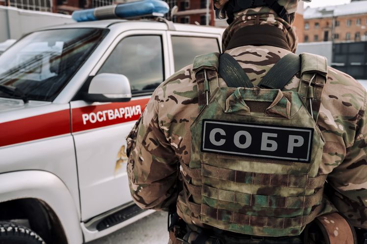 В Воронеже при содействии сотрудников Росгвардии задержаны подозреваемые в организации занятия проституцией