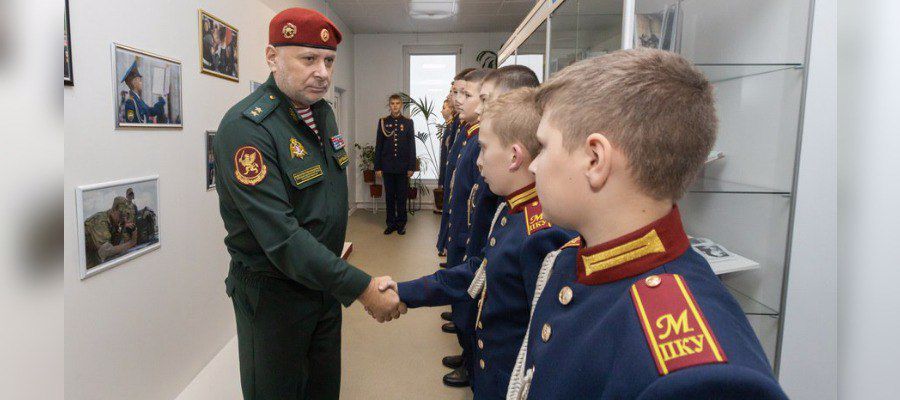 Генерал-лейтенант Алексей Воробьев встретился с кадетами Московского президентского кадетского училища имени М.А. Шолохова