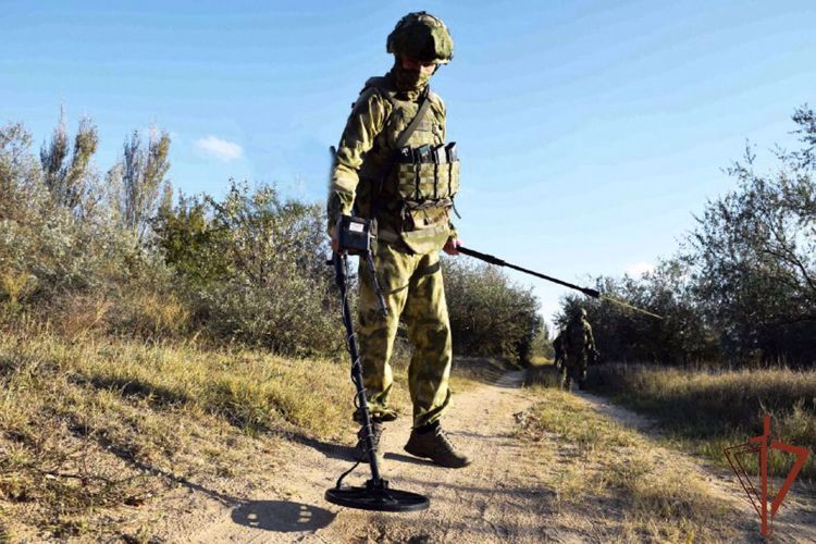КРУПНУЮ ПАРТИЮ ОРУЖИЯ И БОЕПРИПАСОВ ОБНАРУЖИЛИ РОСГВАРДЕЙЦЫ НА ТЕРРИТОРИИ ХЕРСОНСКОЙ И ЗАПОРОЖСКОЙ ОБЛАСТЕЙ