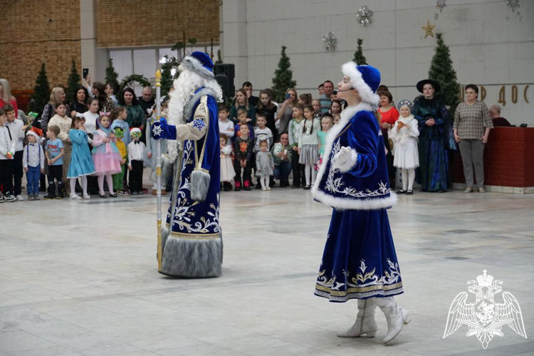 В Воронеже прошел новогодний утренник для детей сотрудников и военнослужащих Росгвардии