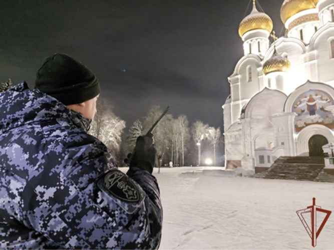 РОСГВАРДИЯ ОБЕСПЕЧИЛА ПРАВОПОРЯДОК В ПЕРИОД ПРАЗДНОВАНИЯ РОЖДЕСТВА ХРИСТОВА В ЦЕНТРАЛЬНОЙ РОССИИ
