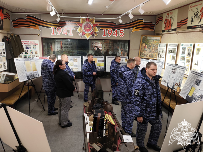 Акция «Дни воинской славы» стартовала в подразделениях вневедомственной охраны Росгвардии в Воронежской области