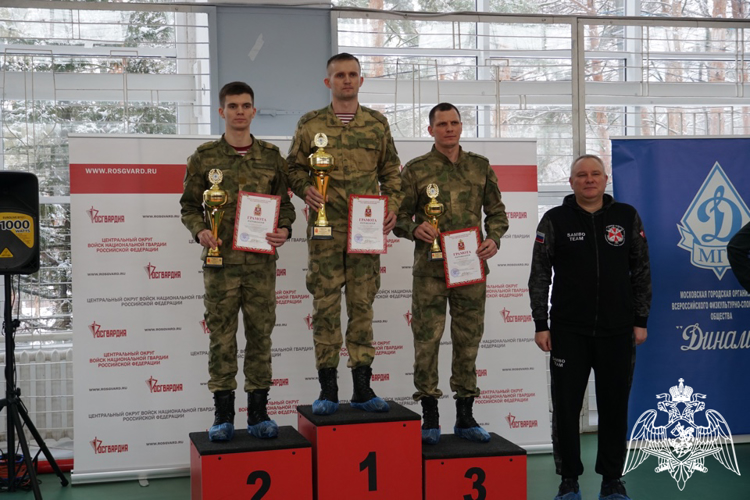 В ВОРОНЕЖЕ ЗАВЕРШИЛСЯ ЧЕМПИОНАТ ЦЕНТРАЛЬНОГО ОКРУГА РОСГВАРДИИ ПО ЛЫЖНЫМ ГОНКАМ И ВОЕННО-СПОРТИВНОМУ МНОГОБОРЬЮ 