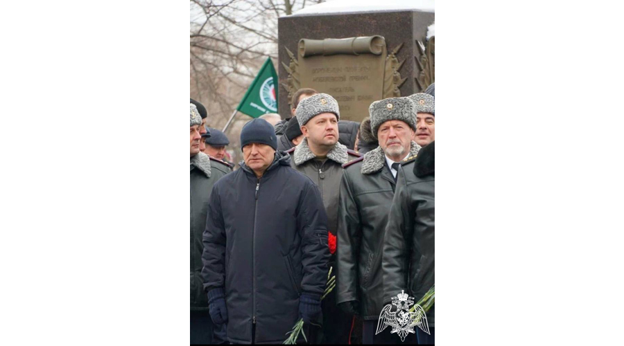 Начальник Управления Росгвардии по Воронежской области Дмитрий Астафьев почтил память погибших в боях за освобождение Воронежа