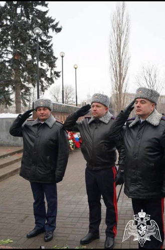 Начальник Управления Росгвардии по Воронежской области Дмитрий Астафьев почтил память погибших в боях за освобождение Воронежа
