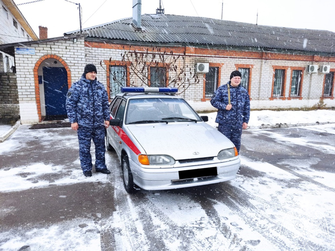 В Воронежской области росгвардейцы задержали подозреваемых в хищении бензина