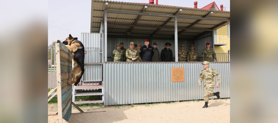 ГЕНЕРАЛ-ПОЛКОВНИК АЛЕКСЕЙ ВОРОБЬЕВ ВЫСОКО ОЦЕНИЛ ПОДГОТОВКУ КИНОЛОГОВ РОСГВАРДИИ К ПРЕДСТОЯЩИМ СОРЕВНОВАНИЯМ ПО ПРОФЕССИОНАЛЬНОМУ МНОГОБОРЬЮ