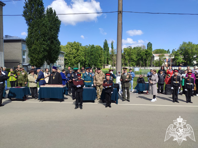 Офицеры Росгвардии в Воронеже приняли участие в торжественной церемонии посвящения в кадеты и принятия ритуала торжественного обещания