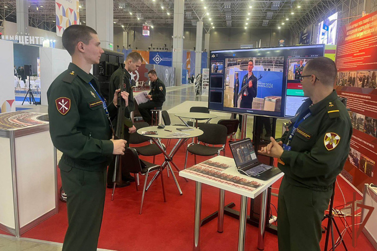 РОСГВАРДИЯ ПОКАЗАЛА НОВЕЙШИЕ АВТОМАТИЗИРОВАННЫЕ СИСТЕМЫ СОБСТВЕННОЙ РАЗРАБОТКИ