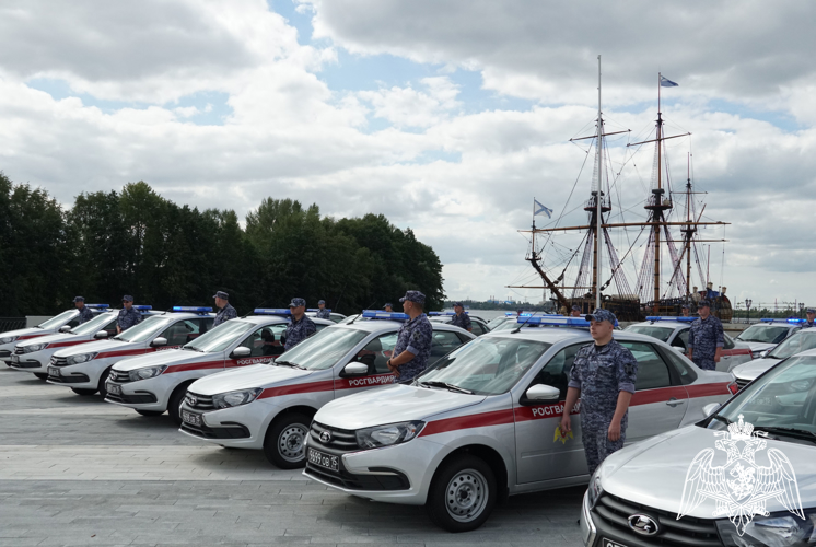 Автопарк управления Росгвардии по Воронежской области пополнился новыми автомобилями