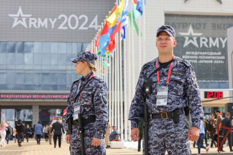 РОСГВАРДИЯ УЧАСТВУЕТ В ВОЕННО-ТЕХНИЧЕСКОМ ФОРУМЕ «АРМИЯ-2024»
