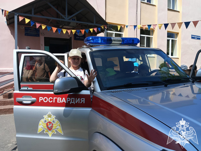 «Каникулы с Росгвардией» прошли в детском патриотическом лагере  «Ровестник» в Воронежской области