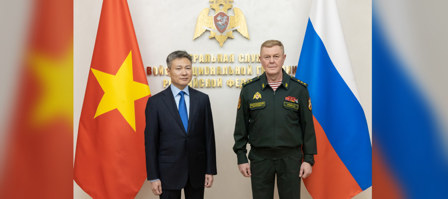 ГЕНЕРАЛ-ПОЛКОВНИК ВЛАДИСЛАВ ЕРШОВ И ГЕНЕРАЛ-МАЙОР НГУЕН НГОК ЛАМ ОБСУДИЛИ ВОПРОСЫ СОТРУДНИЧЕСТВА РОСГВАРДИИ И МИНИСТЕРСТВА ОБЩЕСТВЕННОЙ БЕЗОПАСНОСТИ ВЬЕТНАМА