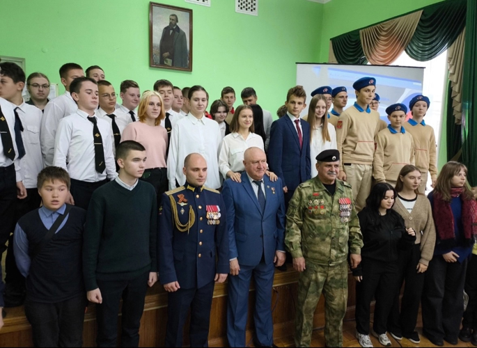 Представители Росгвардии в Воронеже участвуют в городских патриотических мероприятиях