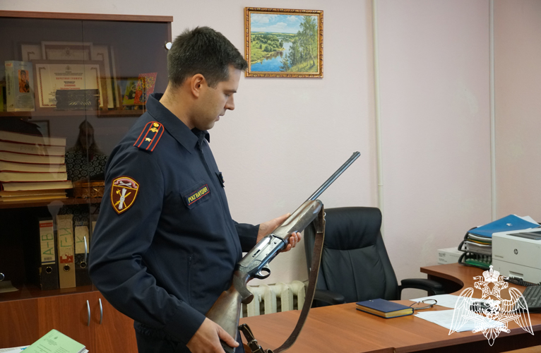   Управление Росгвардии по Воронежской области напоминает владельцам гражданского оружия о возможности его передачи на добровольной основе