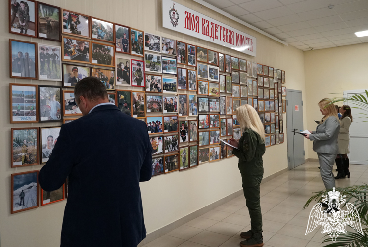 Руководитель пресс-службы Росгвардии в Воронеже оценила работы открытого фотоконкурса «Моя кадетская юность» среди обучающихся кадетских образовательных организаций