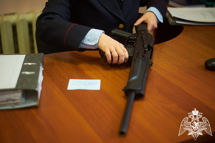 ОФИЦЕРЫ РОСГВАРДИИ В ВОРОНЕЖСКОЙ ОБЛАСТИ ЗА ПРОШЕДШУЮ НЕДЕЛЮ ПРОВЕЛИ СВЫШЕ 150 ПРОВЕРОК ВЛАДЕЛЬЦЕВ ГРАЖДАНСКОГО ОРУЖИЯ