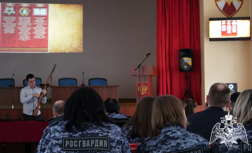 В день освобождения Воронежа от немецко-фашистских захватчиков в Росгвардии прошёл круглый стол и выставка «Город – фронт»