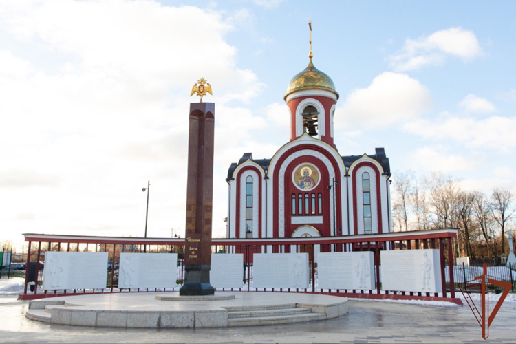 В ГЛАВНОМ ХРАМЕ РОСГВАРДИИ СОСТОЯЛОСЬ КРЕЩЕНСКОЕ БОГОСЛУЖЕНИЕ