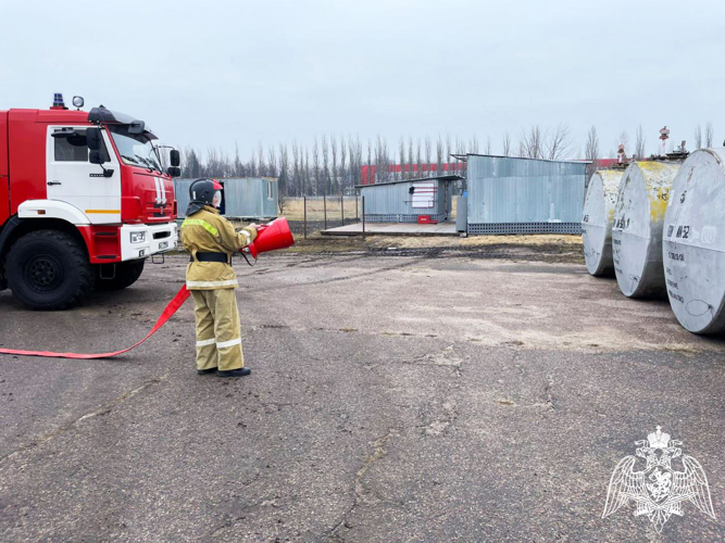 УЧЕБНЫЙ СБОР С ПОЖАРНЫМИ РАСЧЕТАМИ ПРОШЕЛ В РОСГВАРДИИ ВОРОНЕЖСКОЙ ОБЛАСТИ