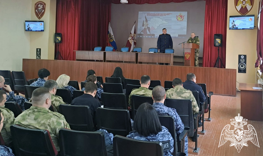 В РЕГИОНАЛЬНЫХ ПОДРАЗДЕЛЕНИЯХ РОСГВАРДИИ СОСТОЯЛИСЬ ЗАНЯТИЯ С ПРЕДСТАВИТЕЛЯМИ СЛЕДСТВЕННОГО УПРАВЛЕНИЯ СК РФ ПО ВОРОНЕЖСКОЙ ОБЛАСТИ