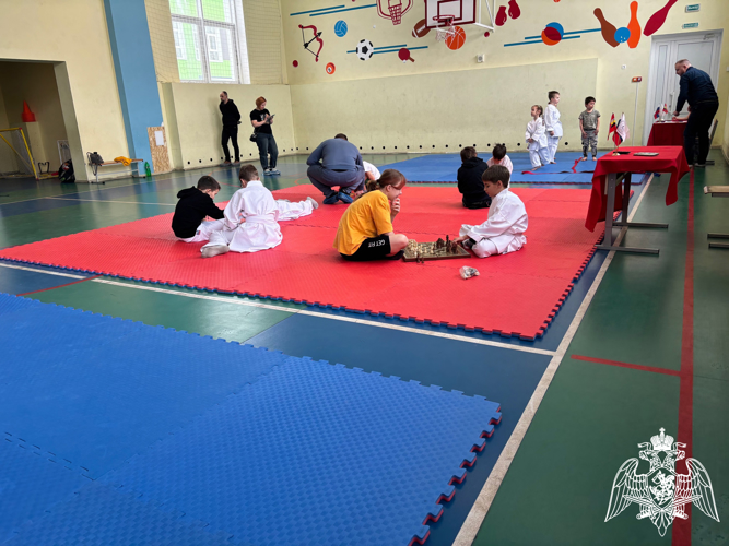 ВЕТЕРАН РОСГВАРДИИ ПРИНЯЛ УЧАСТИЕ В СУДЕЙСТВЕ СПОРТИВНОГО МЕРОПРИЯТИЯ В ВОРОНЕЖСКОЙ ОБЛАСТИ 
