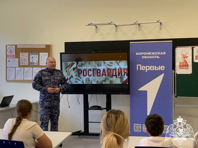 Росгвардия проводит цикл патриотических мероприятий ко Дню Победы в Воронежской области
