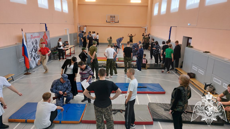 Сотрудники Росгвардии приняли участие в смотре-конкурсе, посвященном памяти росгвардейца