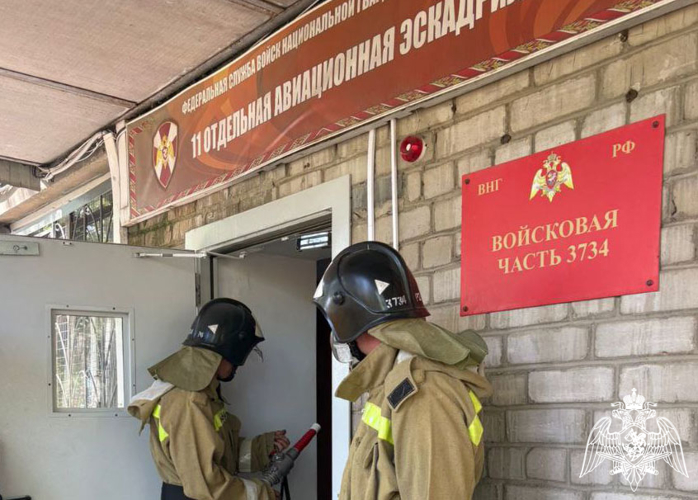 В Воронеже росгвардейцы провели противопожарную тренировку
