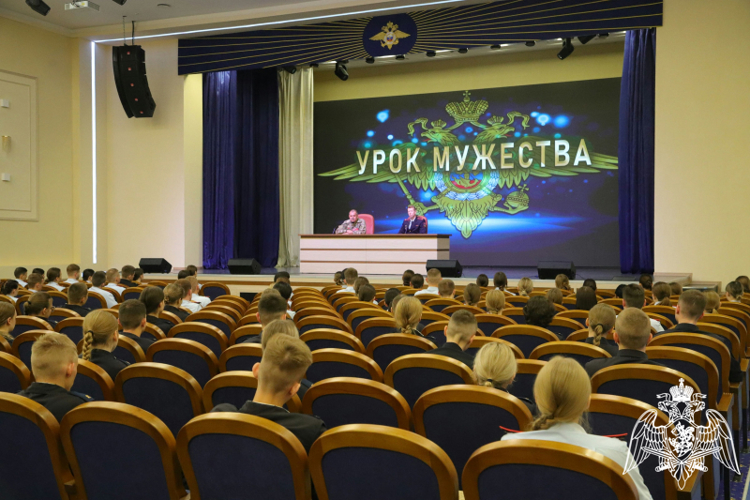 Ветеран Росгвардии Александр Воронцов провел семинар, посвященный Дню ветеранов боевых действий