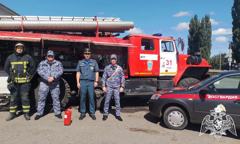 В Воронежской области Росгвардия провела пожарно-тактическое учение в школе