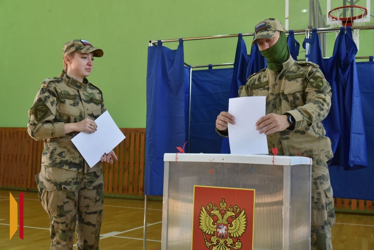 Росгвардейцы отдали голоса на выборах депутатов Воронежской областной и городской дум